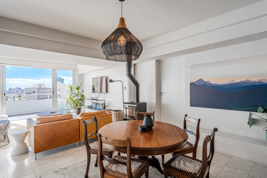 2 Bedroom Property for Sale in Sea Point Western Cape